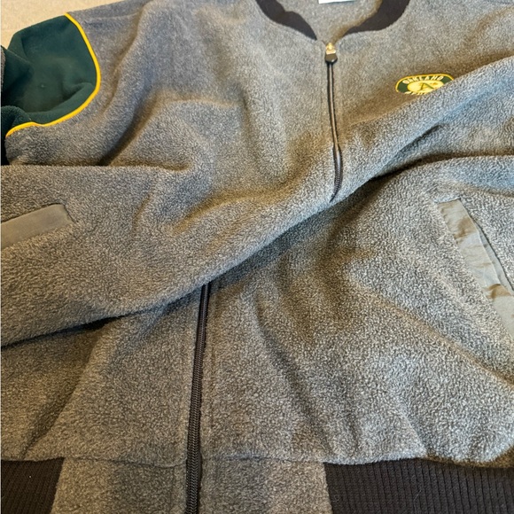 Oakland Athletics Fleece jacket XXL - Picture 9 of 11